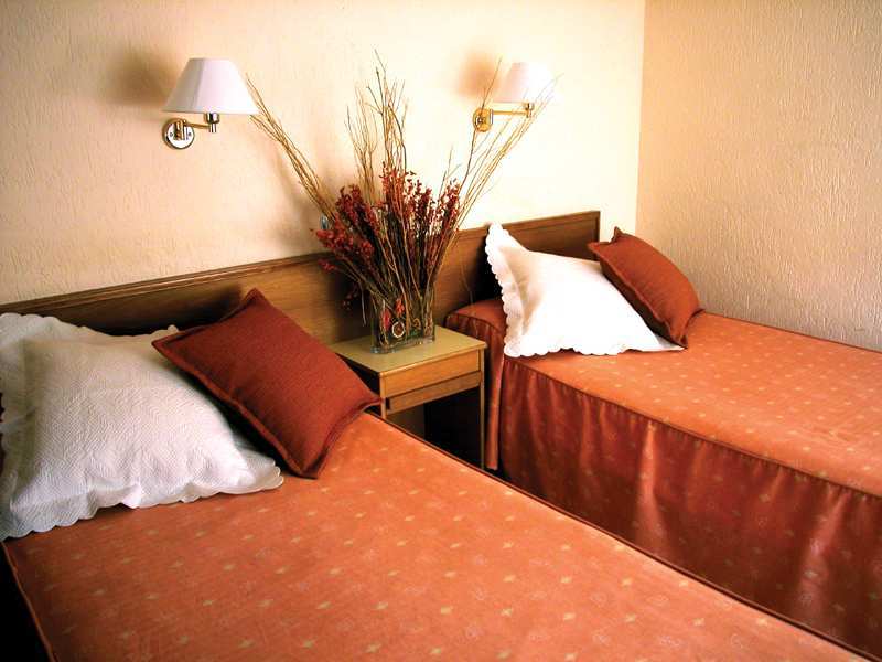 Hotel Leuka Alicante Bilik gambar